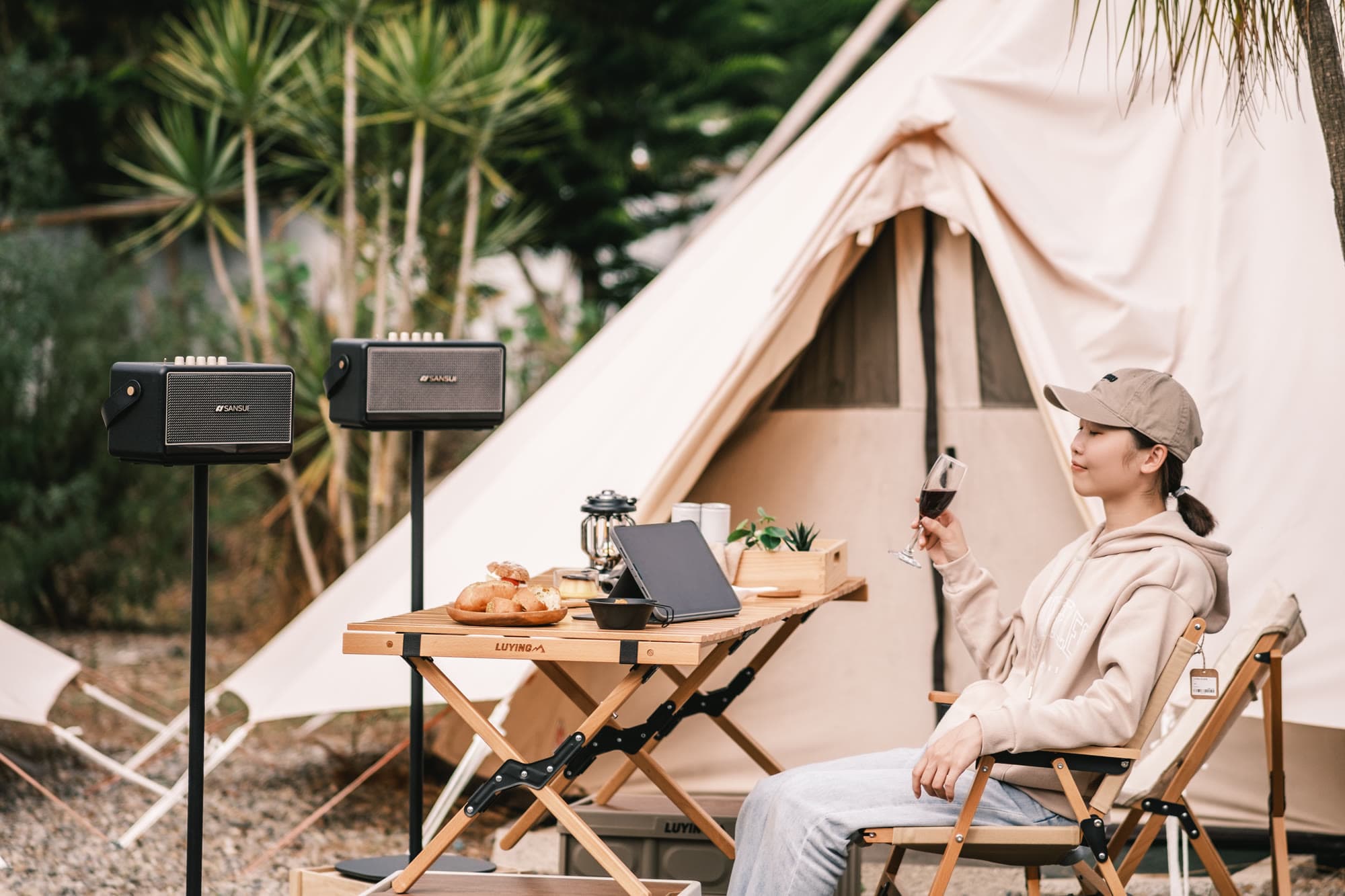 SANSUI Soul of Sound Bluetooth Speaker — Product Photography