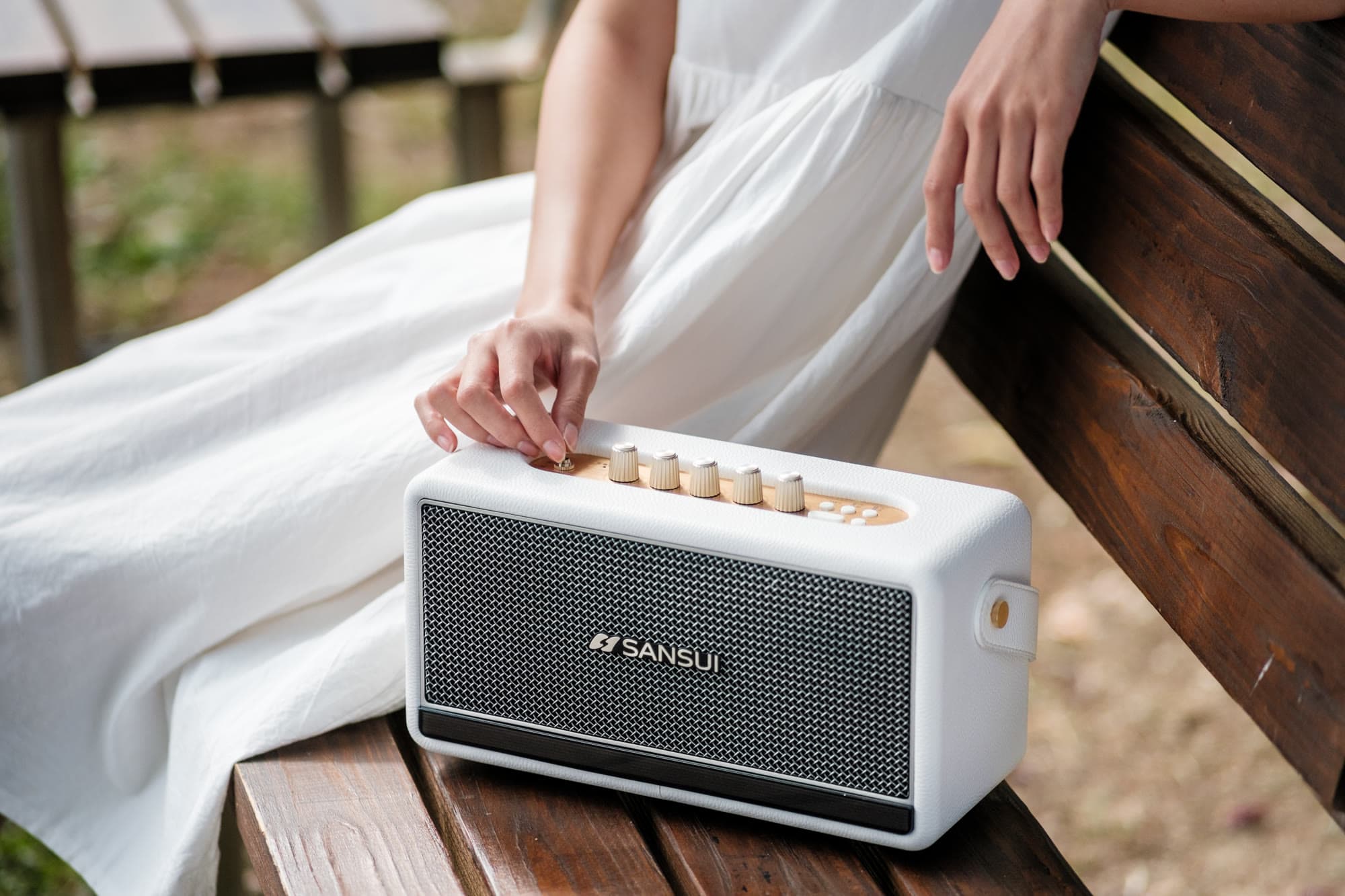 SANSUI Soul of Sound Bluetooth Speaker — Product Photography