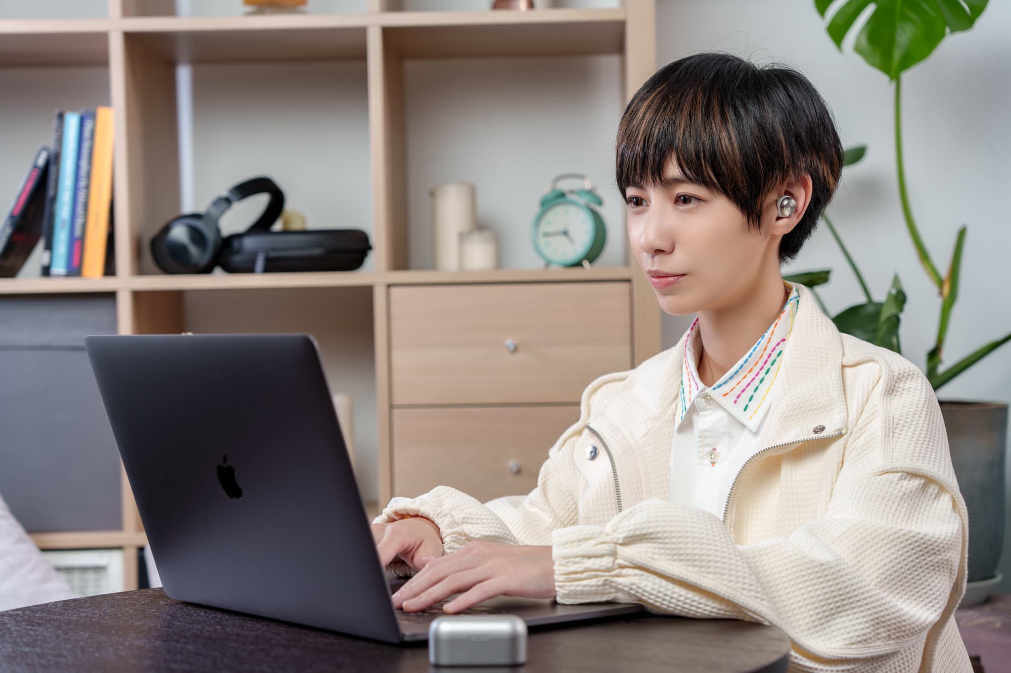 Technics — Wei Jia-Ying Brand Ambassador Portrait
