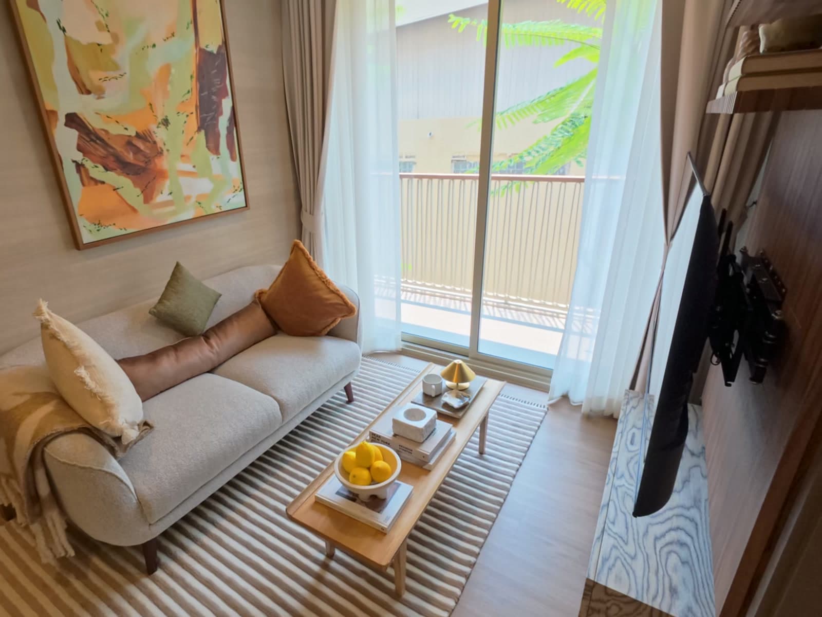 shuosheng — THE BASE Height & Mekin Haus Cinematic Real Estate Video