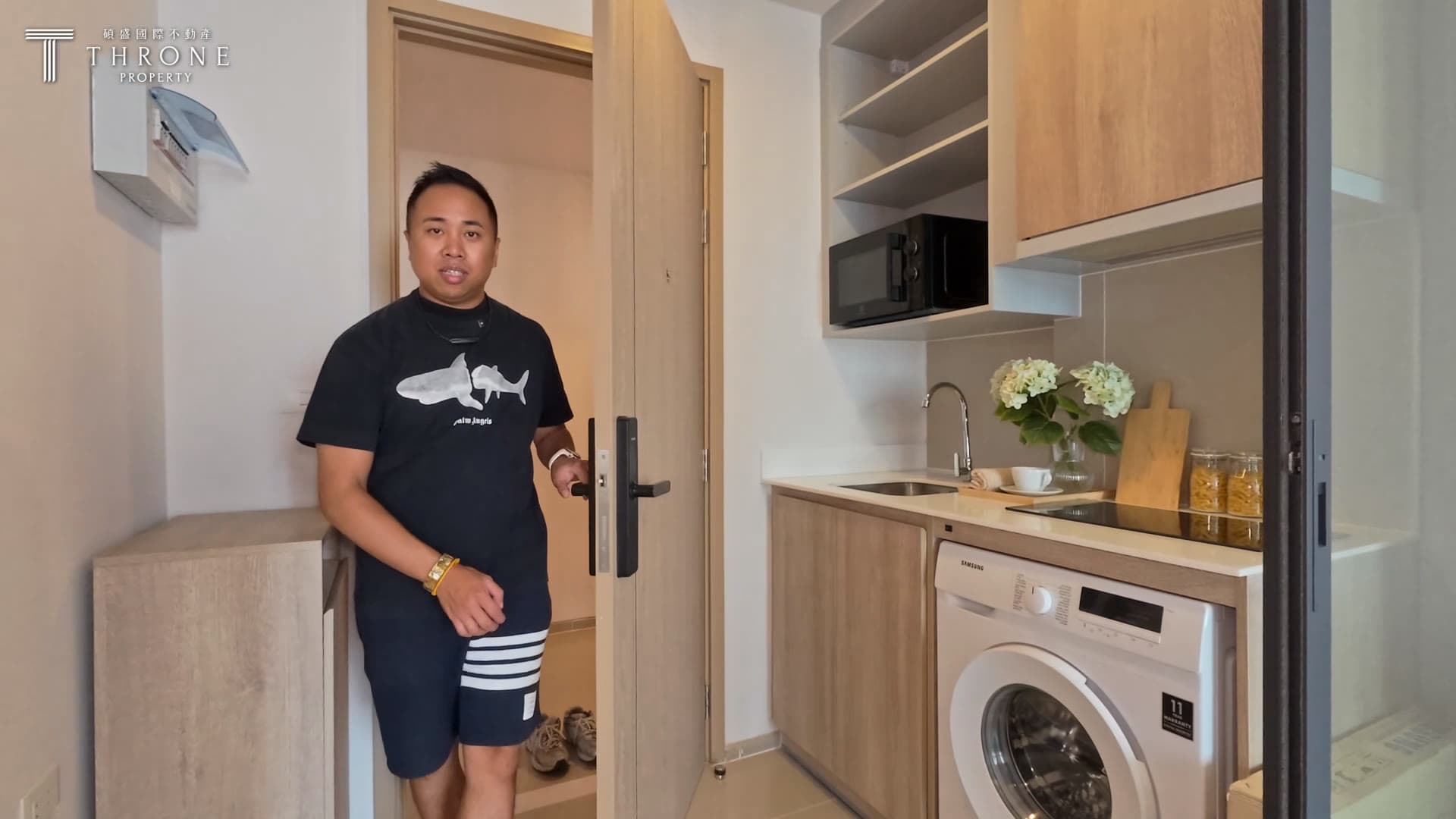 shuosheng — THE BASE Height & Mekin Haus Cinematic Real Estate Video